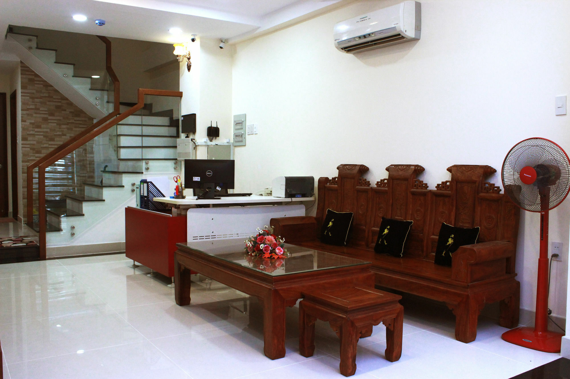 Sunny Guest House Хошимин Экстерьер фото
